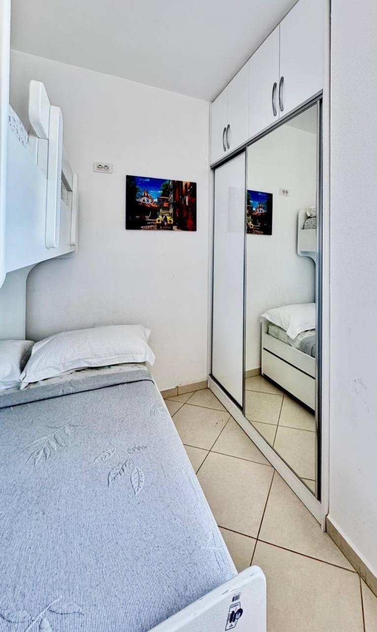 Del Mar Sea View Apartment Sarandë 外观 照片