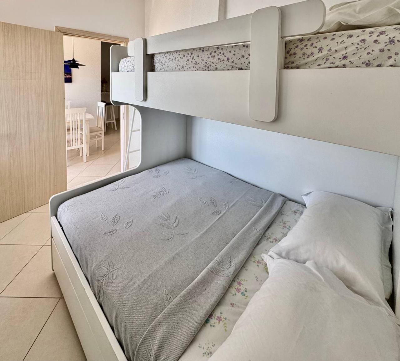 Del Mar Sea View Apartment Sarandë 外观 照片
