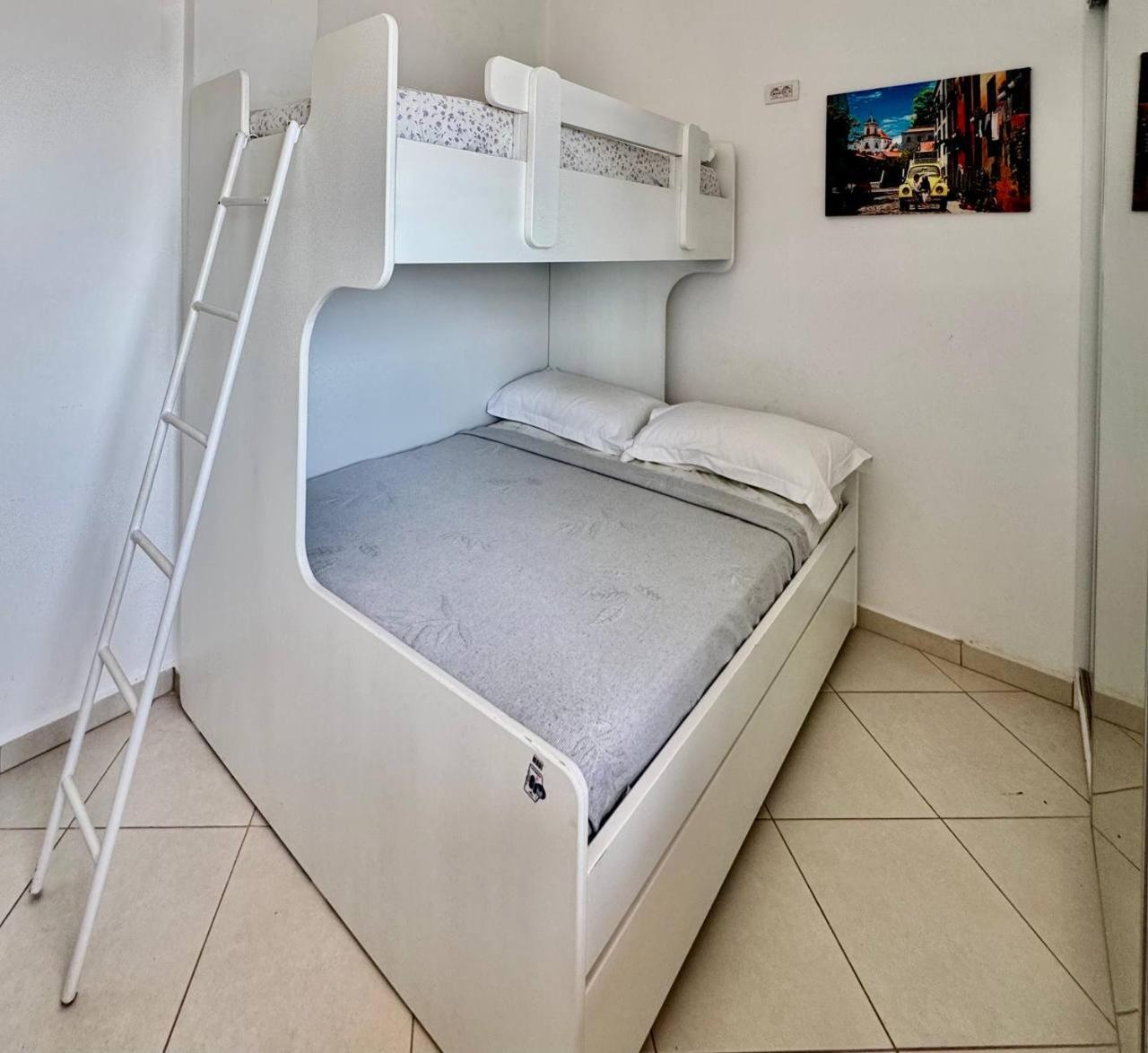 Del Mar Sea View Apartment Sarandë 外观 照片